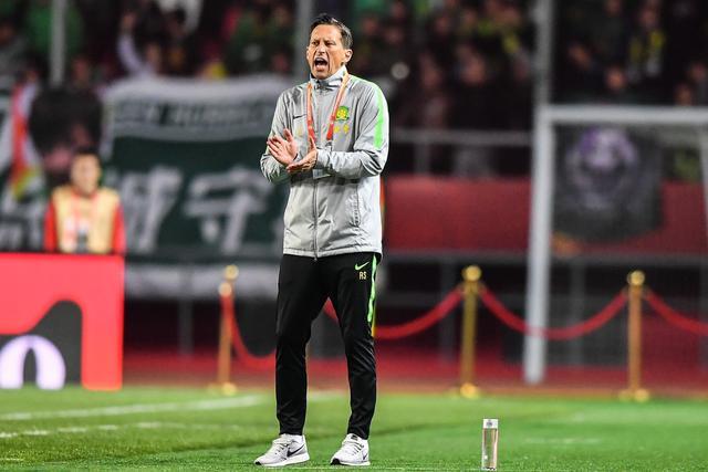 库里25分库明加24分 勇士轻取猛龙3连胜回第九