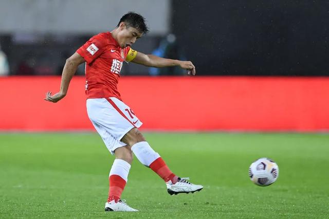 新教皇喜欢打网球 比起公牛小熊更支持白袜