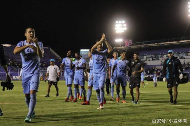 雄鹿试训35岁小托马斯 上赛季仅得到8分3助攻